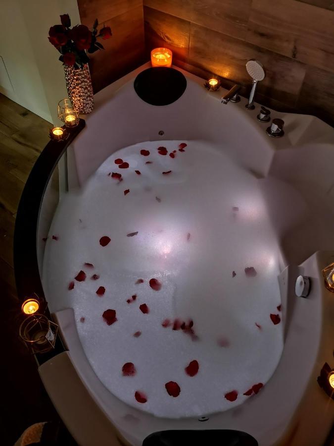 Apartment Jacuzzi
